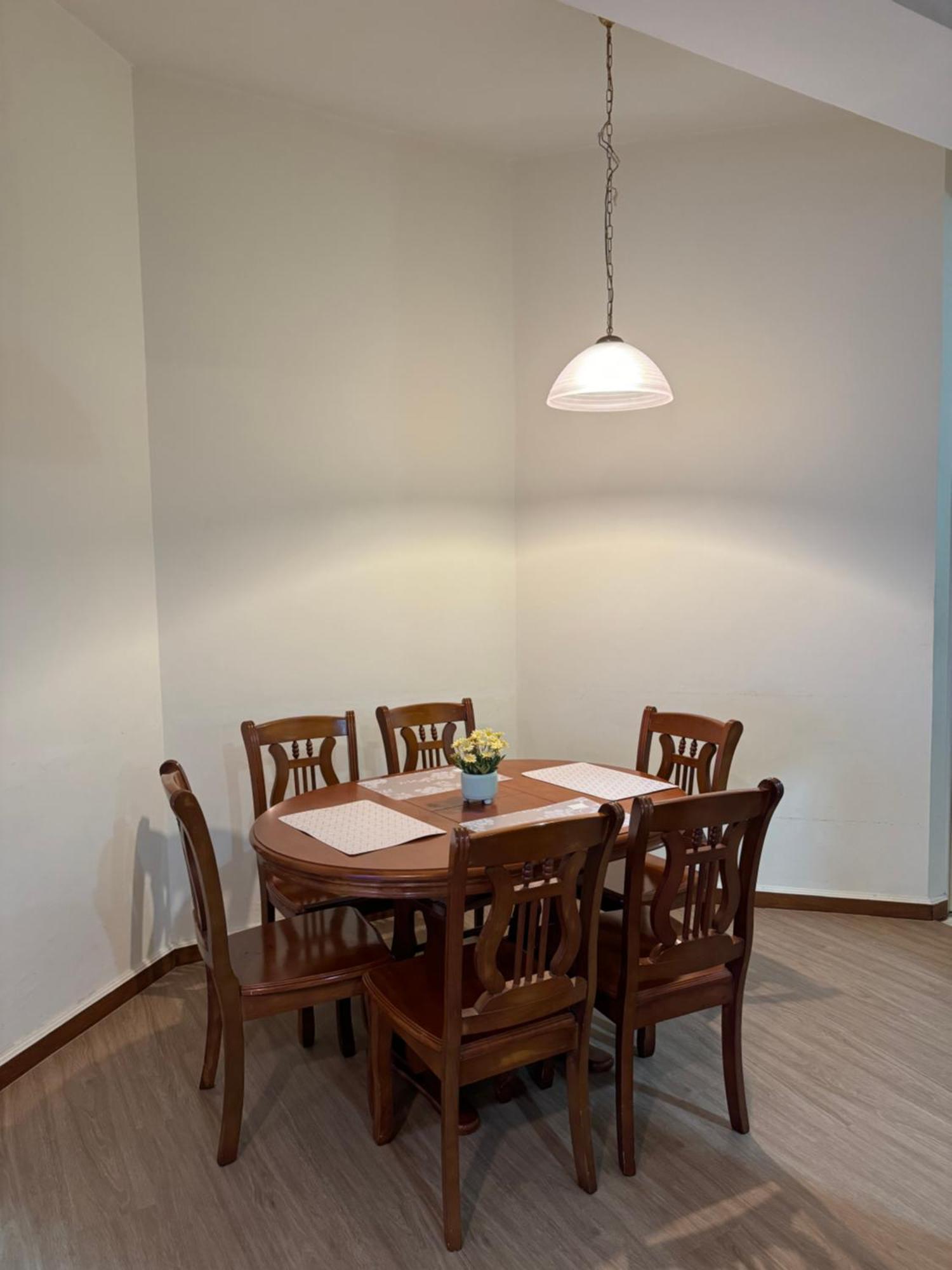 Riverview Home @Waterfront Kch Кучинг Стая снимка